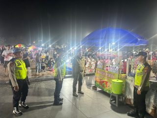 Polsek Tigaraksa Rutin Laksanakan Patroli Pusaka di Kawasan Alun-Alun Pemda Kabupaten Tangerang