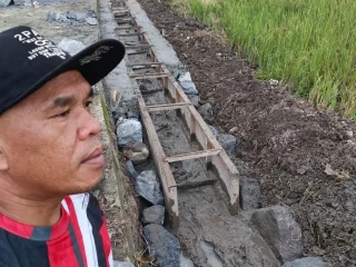 P3-TGAI 2026 di Kerinci Disorot: Baru Dikerjakan Diduga Asal Jadi, Proyek 2025 Belum Setahun Sudah Retak